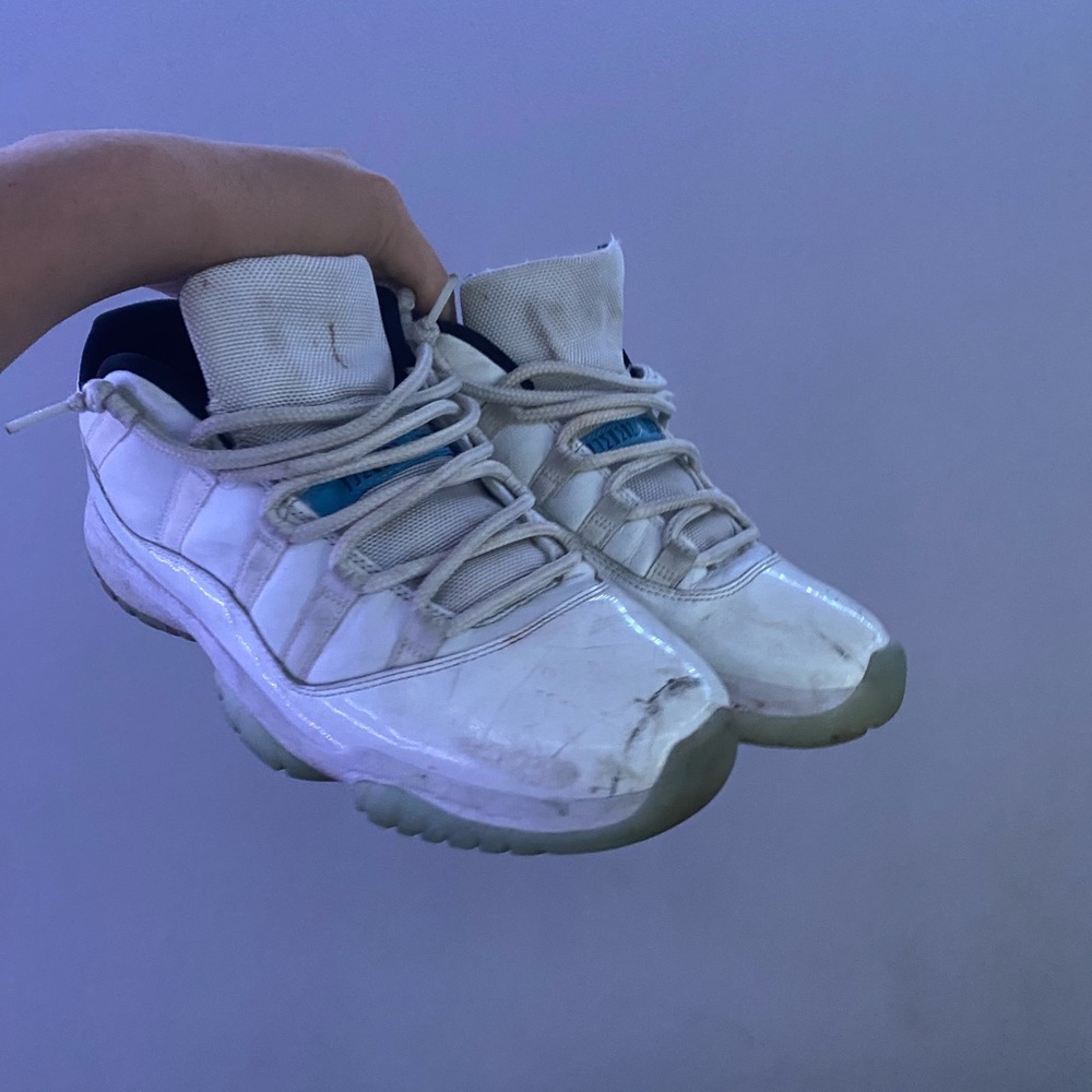 Jordan 11 lows
